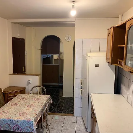 Apartament Cu 3 Camere, Spatios, Zona Umf דירה